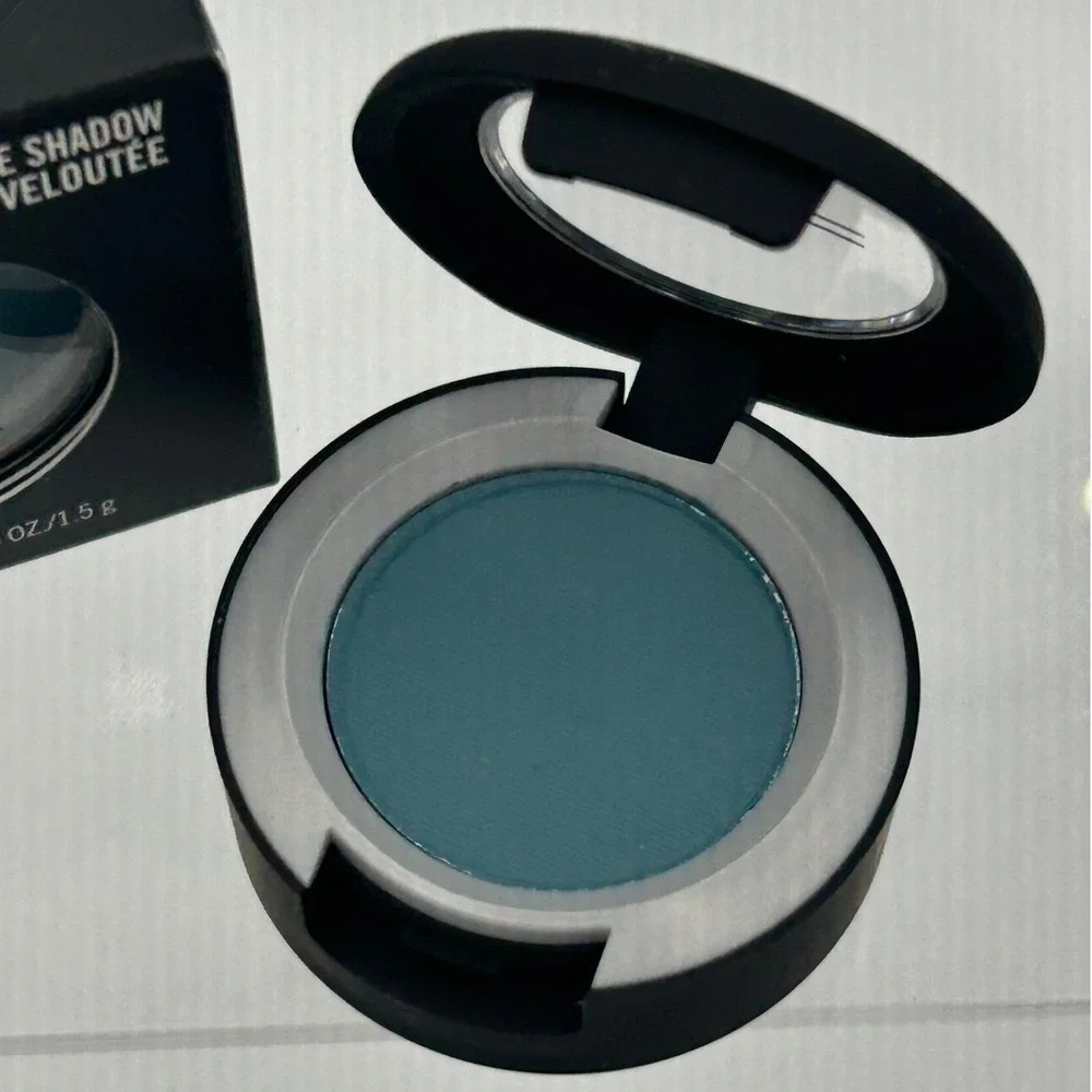 MAC Powder Kiss Eye Shadow OS Good Jeans Blue New Soft Matte 1.5g SK3722
